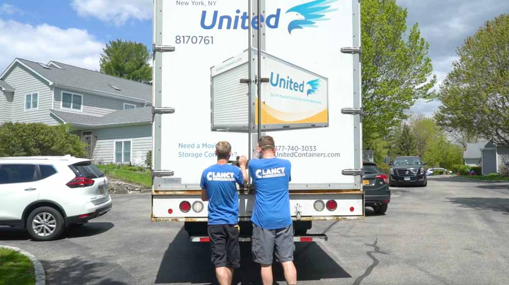 Online Moving Cost Calculator vs In-Home Estimates: Why You Shouldn’t Trust Online Quotes