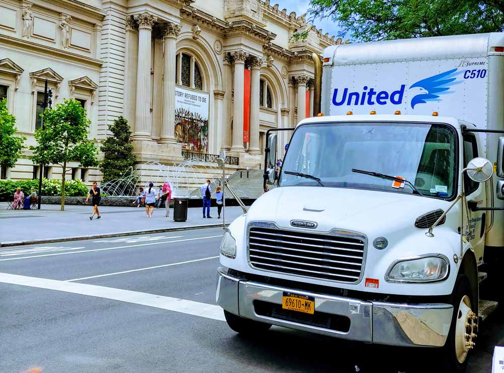 reliable commercial movers